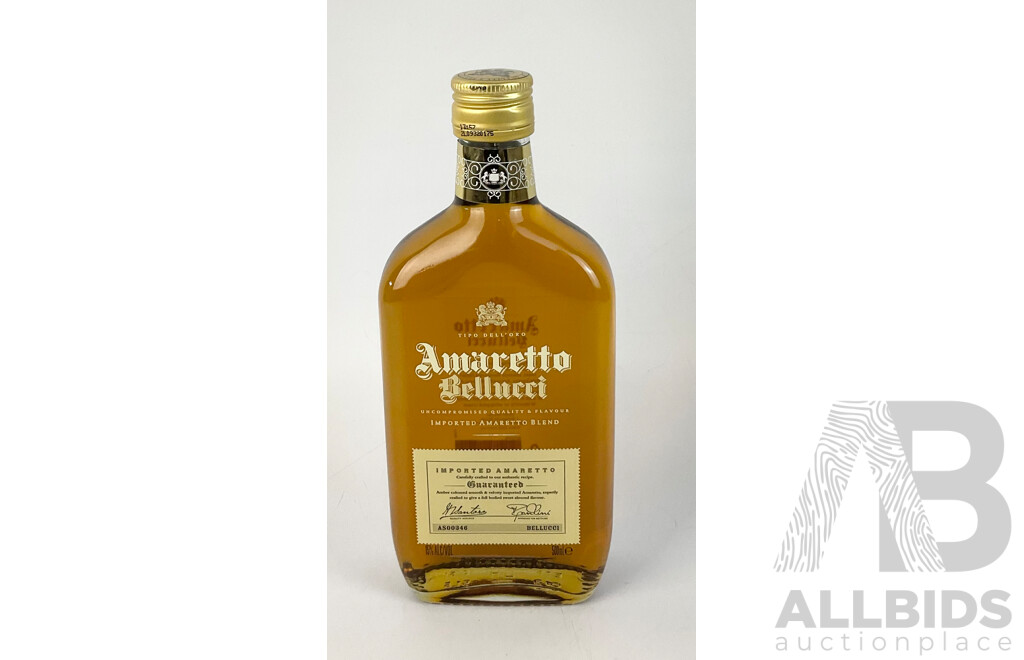 Amaretto Bellucci, 500ml Bottle