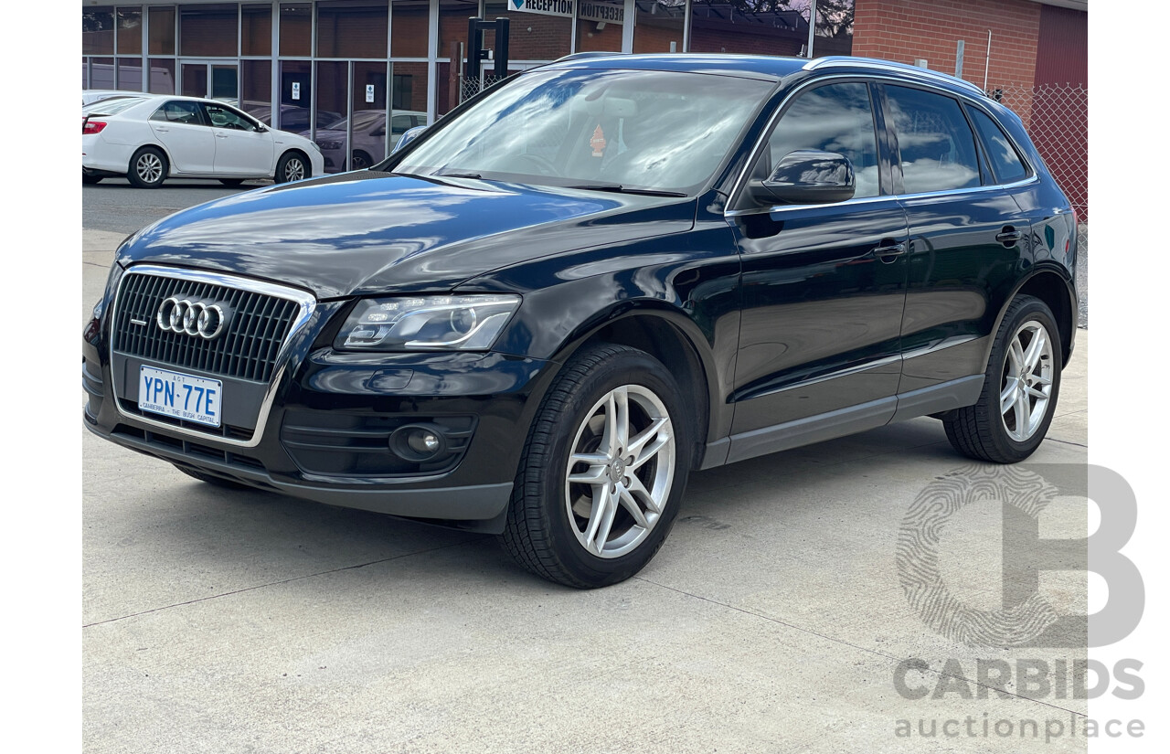 3/2011 Audi Q5 2.0 TDI Quattro 8R MY11 4d Wagon Black 2.0L