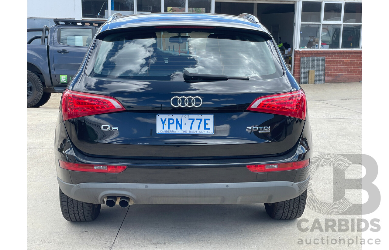 3/2011 Audi Q5 2.0 TDI Quattro 8R MY11 4d Wagon Black 2.0L