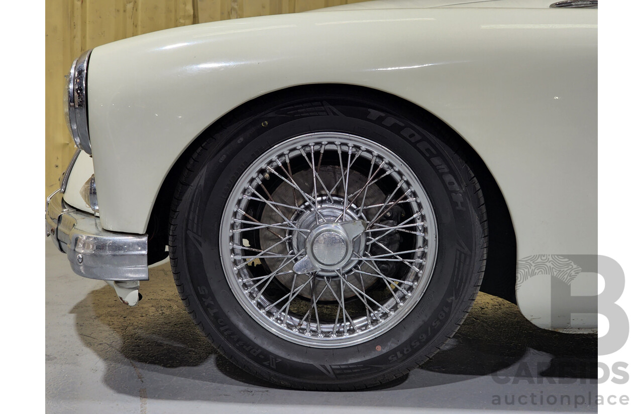1/1958 M.G. MGA Sports 2d Roadster White 1.8L