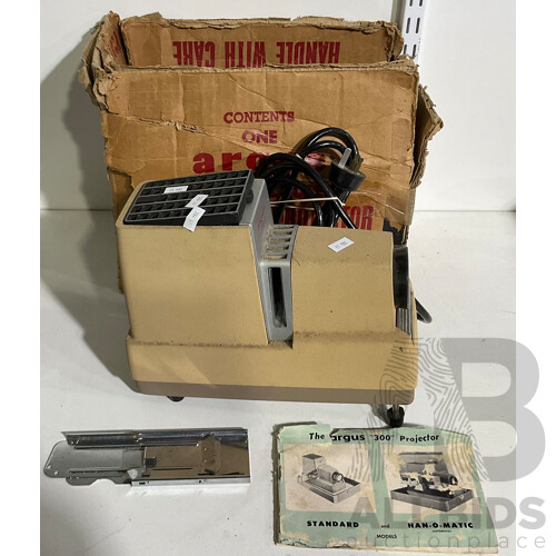 Vintage Argus Blower Cooled Colour Slide Projector - Model Argus 300 W Panoramic in Original Box With Original Instructions