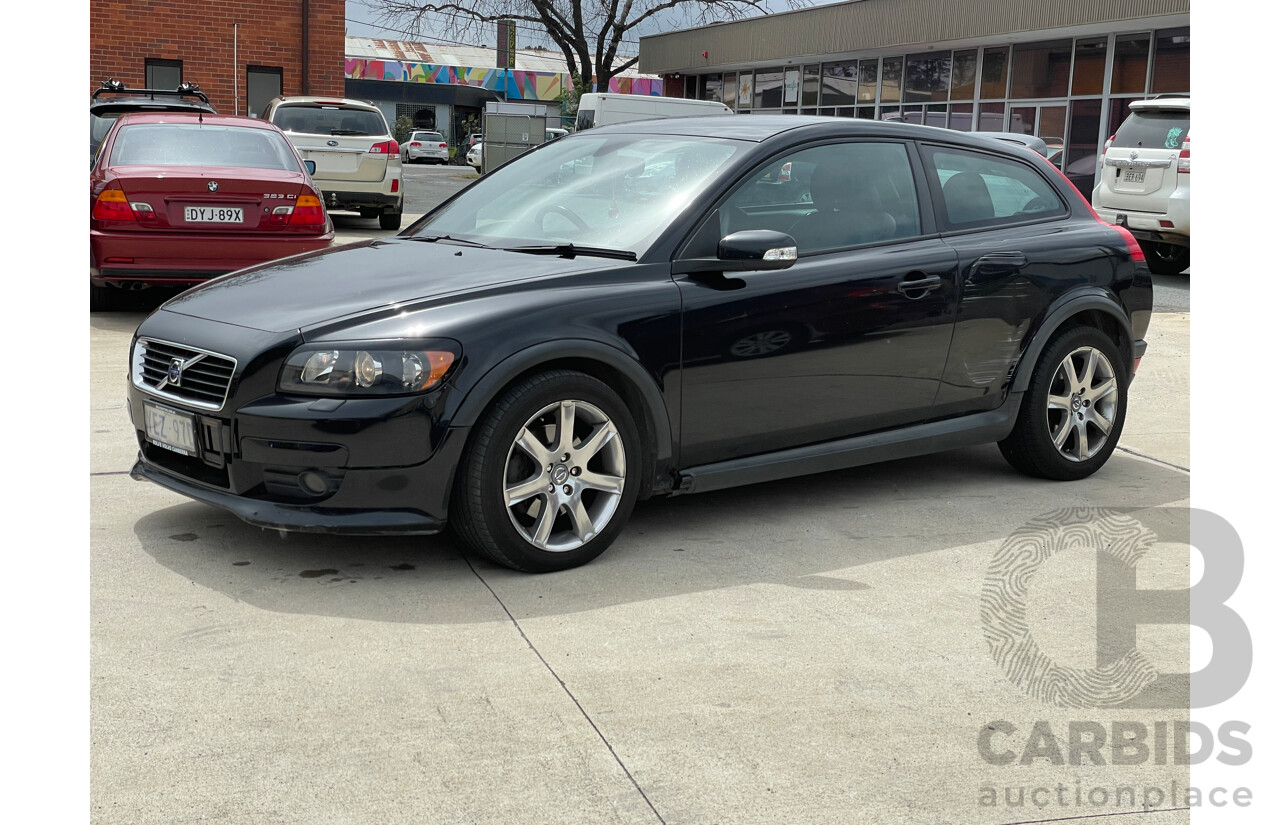 6/2007 Volvo C30 S  3d Hatchback Black 2.4L