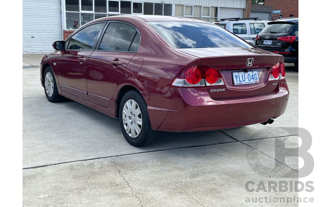 10/2007 Honda Civic VTi MY07 4d Sedan Maroon 1.8L