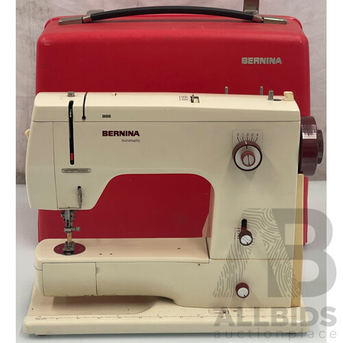 Bernina 807 Minimatic Sewing Machine