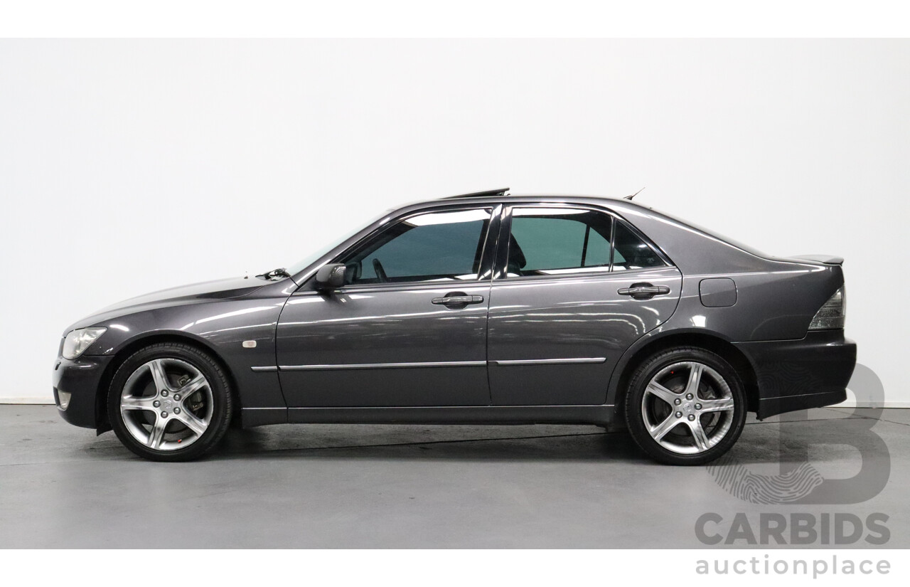 7/2002 Lexus Is300  JCE10R 4d Sedan Grey 3.0L