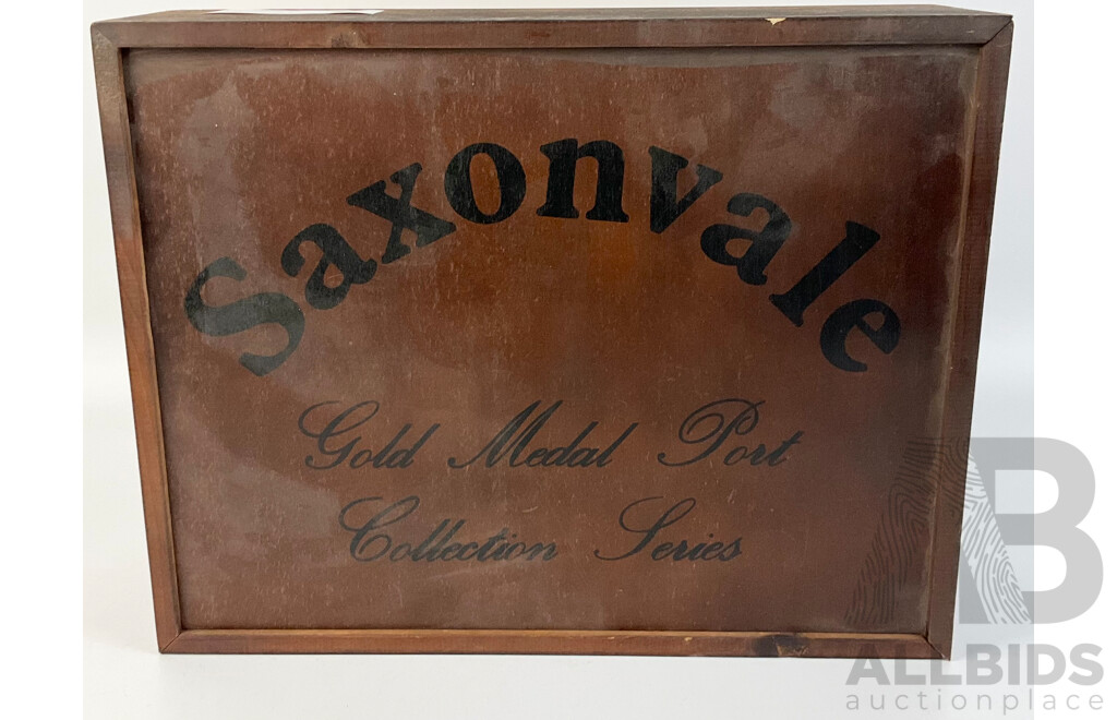 Saxonvale Gold Medal Vintage 1979 Commemorative Greyhound Port Four 750ml Bottles in Wooden Presentation Box