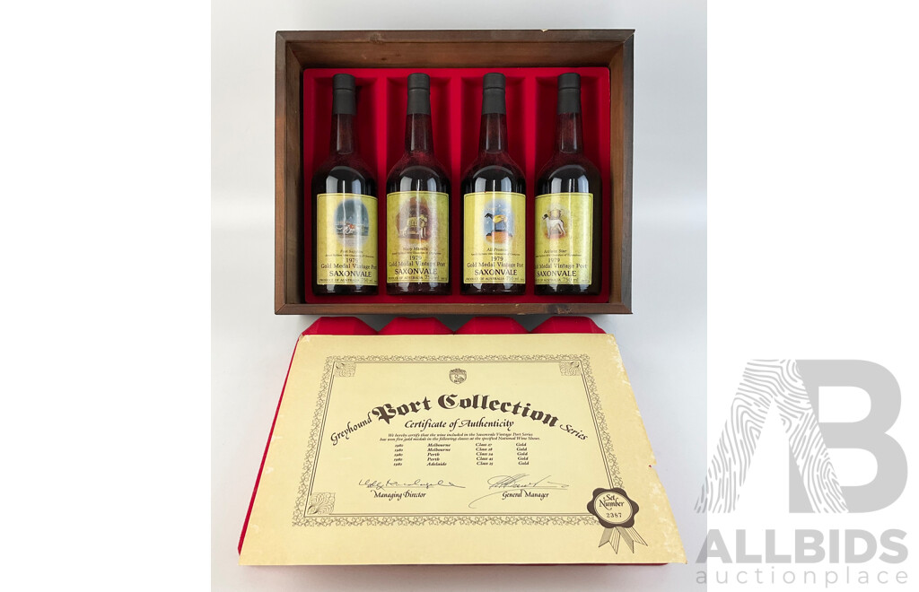 Saxonvale Gold Medal Vintage 1979 Commemorative Greyhound Port Four 750ml Bottles in Wooden Presentation Box