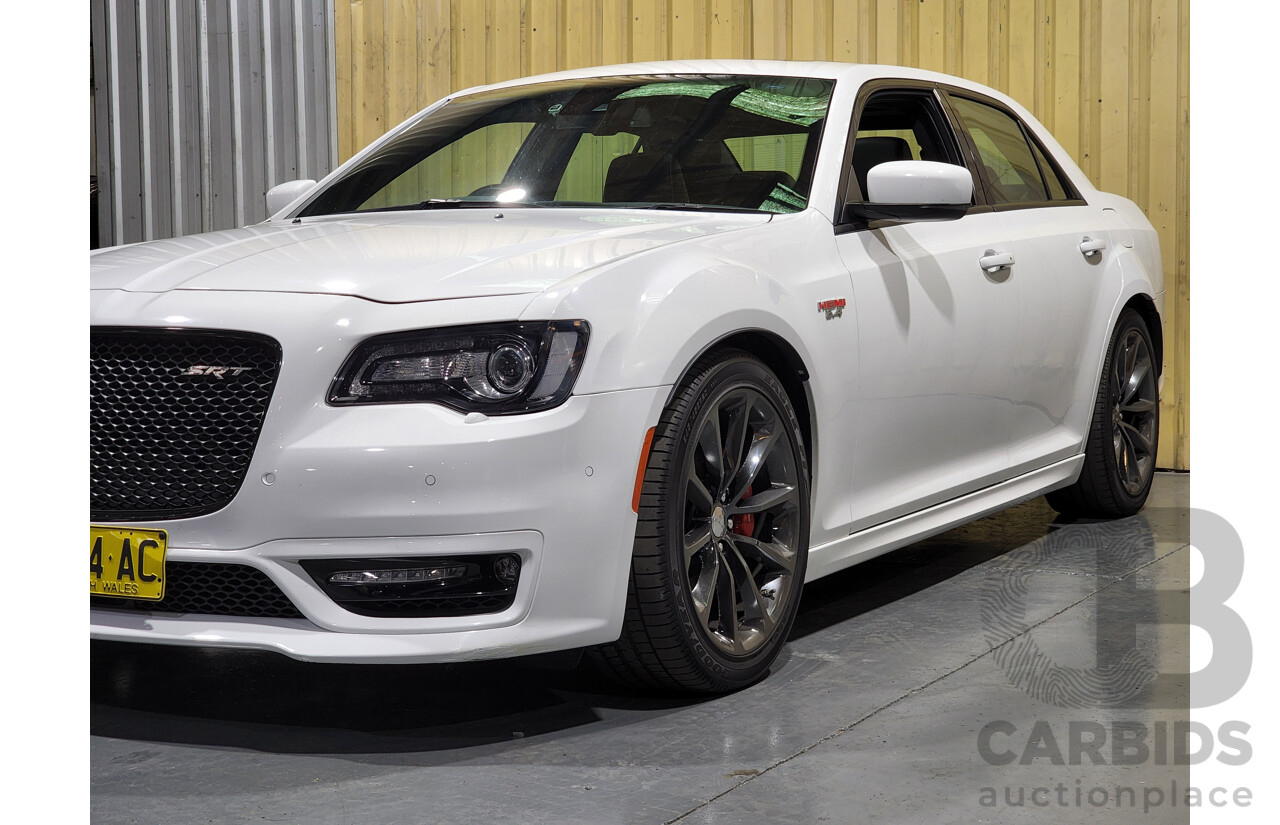 2/2018 Chrysler 300 SRT8 Hyperblack Edition MY18 4d Sedan White 6.4L V8