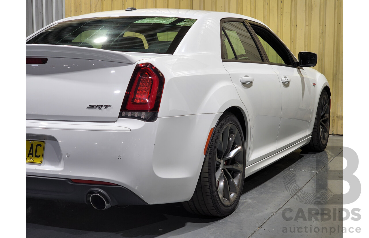 2/2018 Chrysler 300 SRT8 Hyperblack Edition MY18 4d Sedan White 6.4L V8