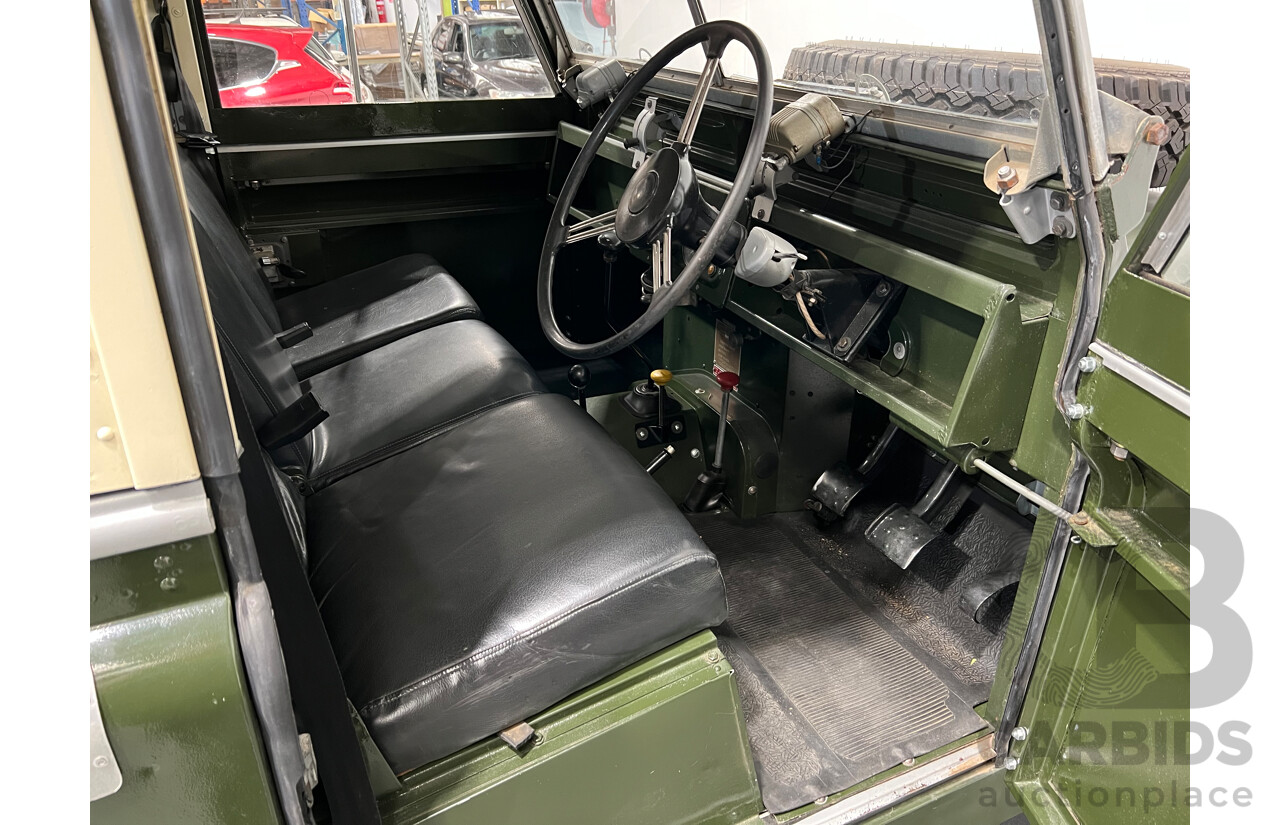 1/1967 Land Rover Series llA 88 (4x4) SWB  2d Hardtop Green 2.3L Petrol