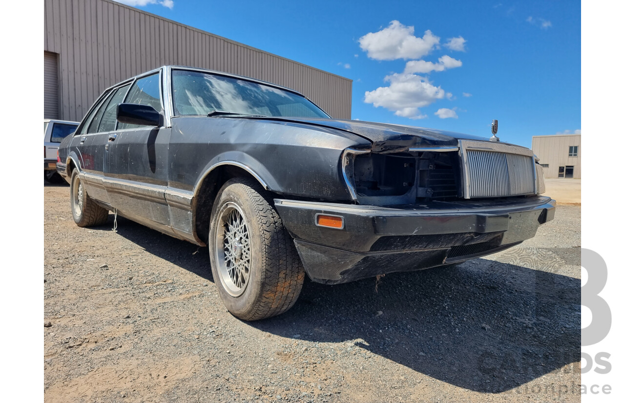 1985 Ford Fairlane ZL Sedan - Black