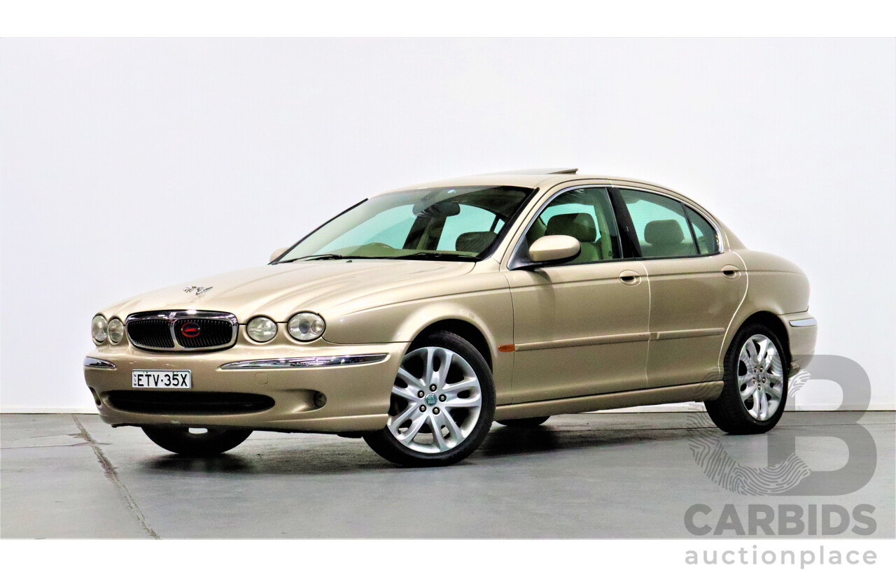 5/2002 Jaguar X Type SE AWD 4d Sedan Gold 3.0L V6