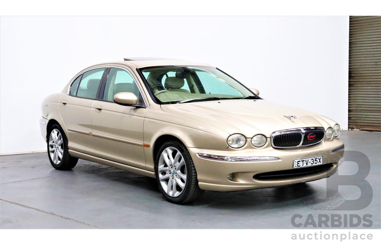 5/2002 Jaguar X Type SE AWD 4d Sedan Gold 3.0L V6