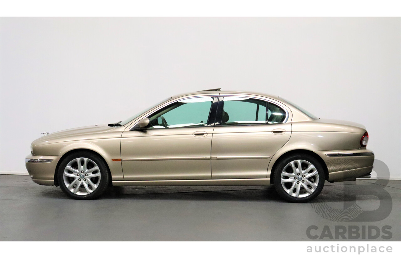 5/2002 Jaguar X Type SE AWD 4d Sedan Gold 3.0L V6