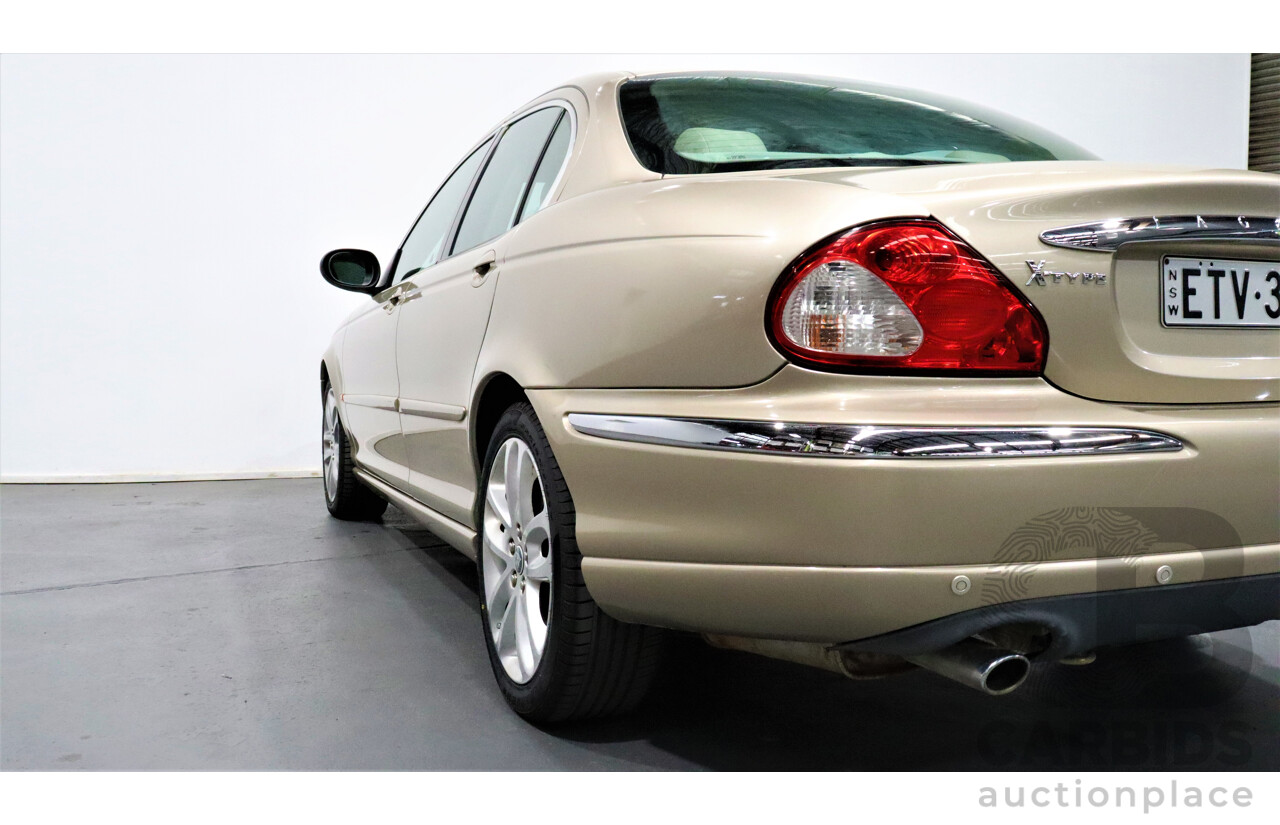 5/2002 Jaguar X Type SE AWD 4d Sedan Gold 3.0L V6