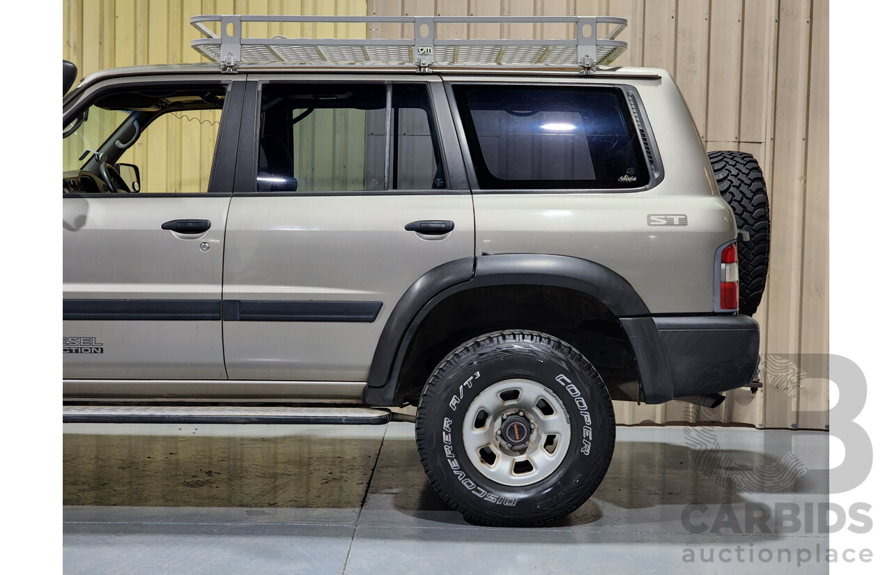 7/2001 Nissan Patrol ST (4x4) GU II 4d Wagon Gold 3.0L Turbo Diesel - 7 Seater