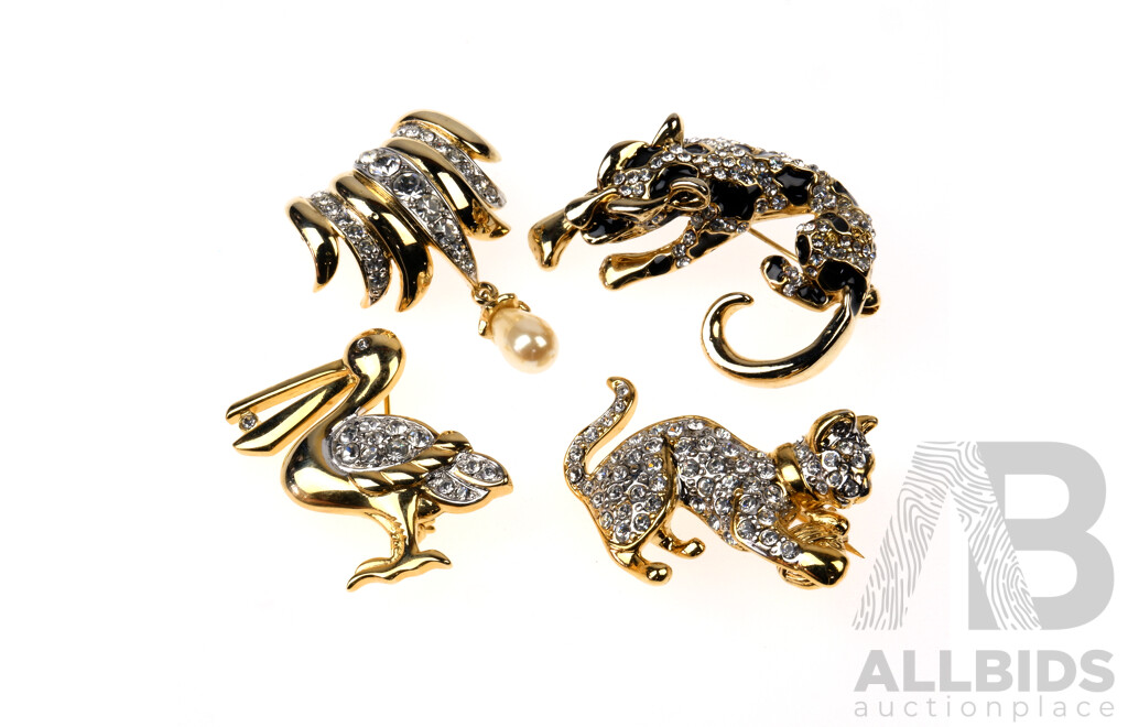 Collection of Fashipn Brooches Including Leopard Brooch