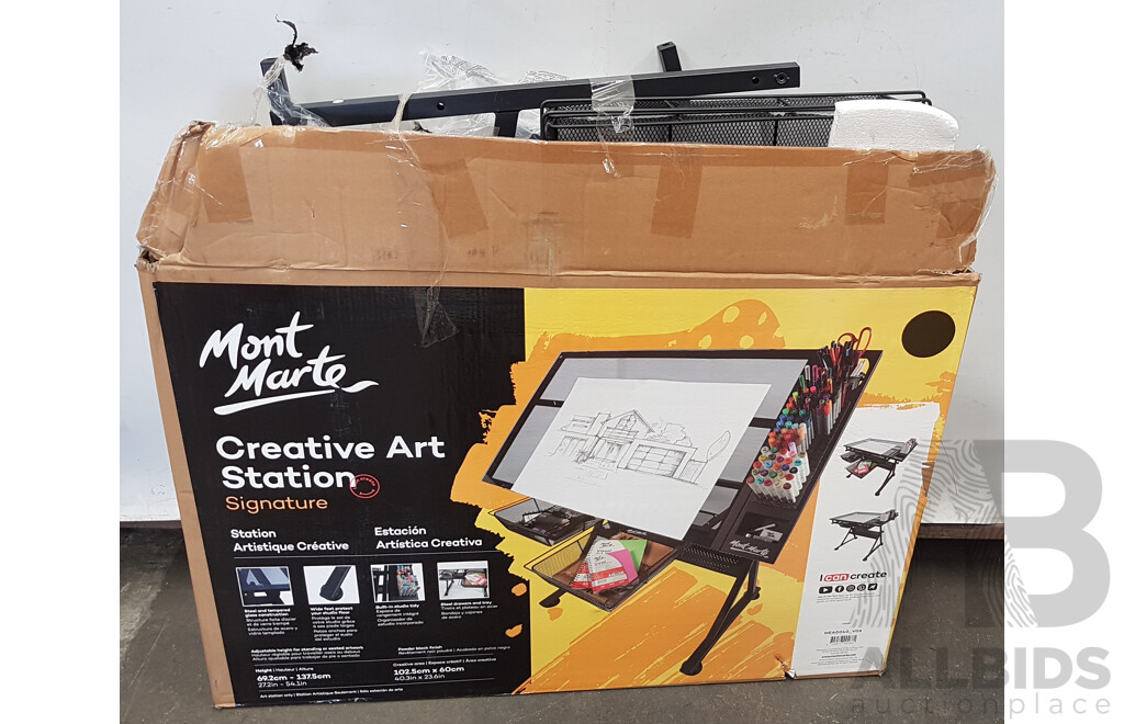 Mont Marte Creative Art Station - ORP $199.99