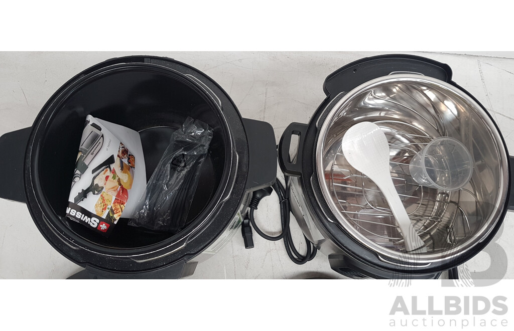 Philips and Instant Pot Kitchen Appliances - Lot of 2 - Total ORP $509.98