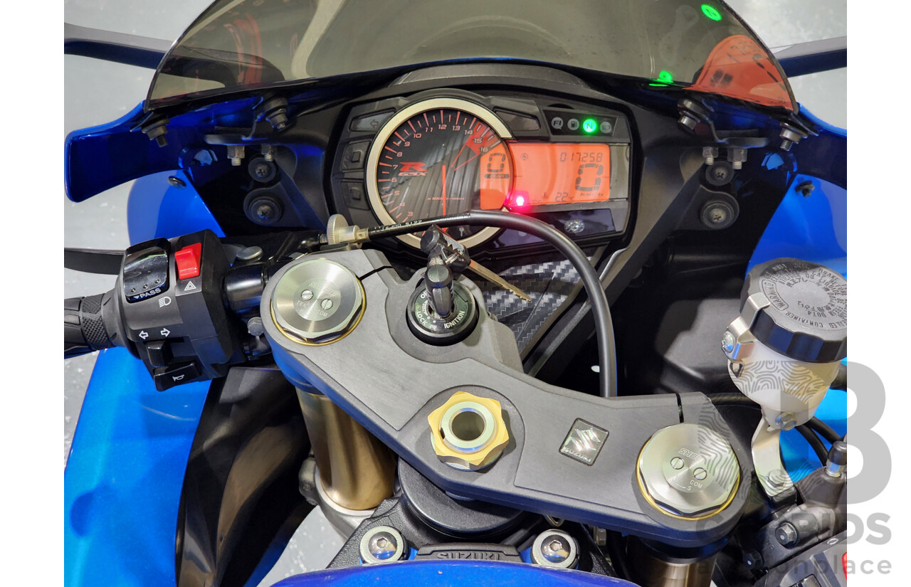 11/2015 Suzuki GSX-R750 750cc Super Sport Motorcycle