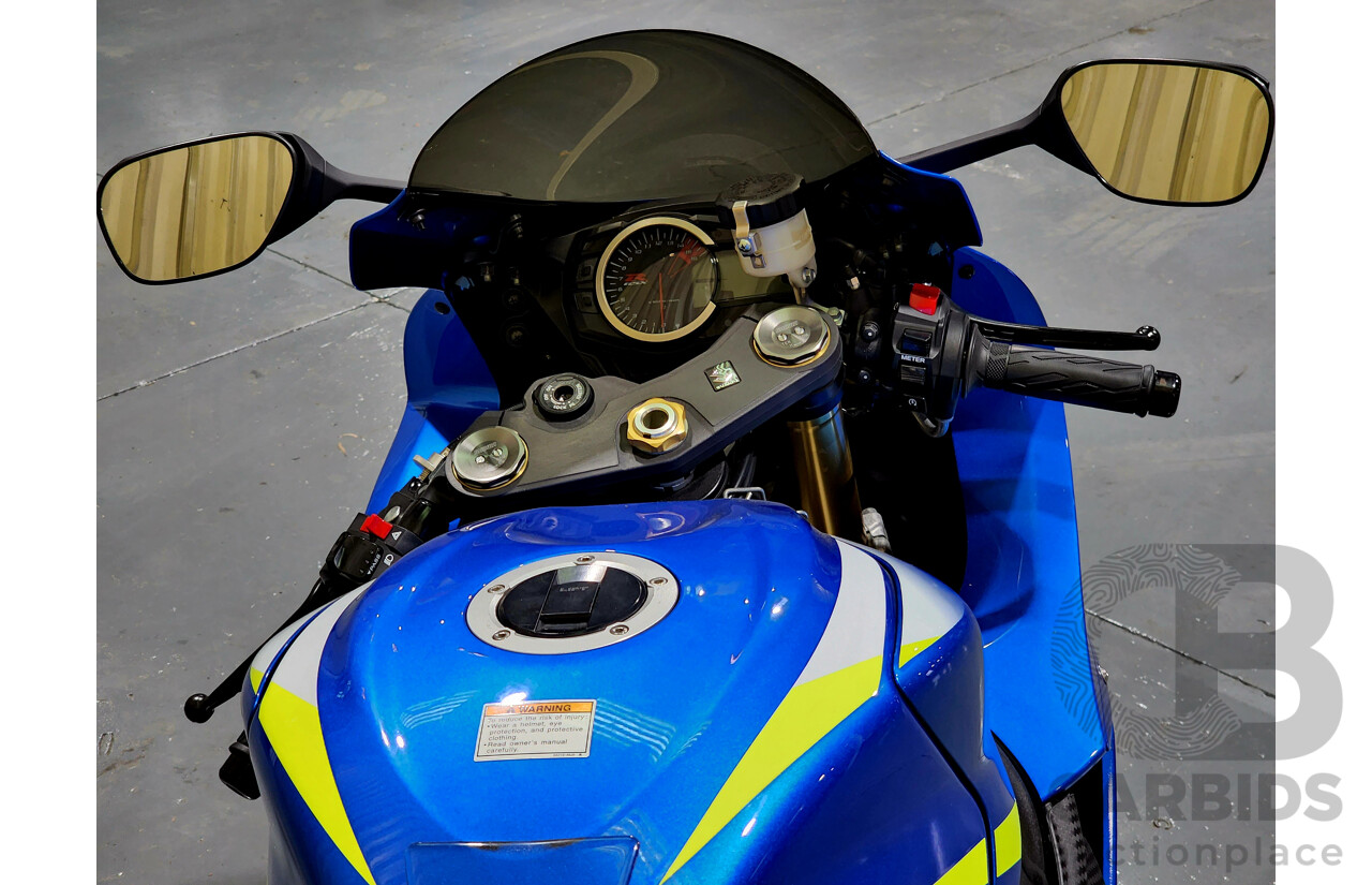 11/2015 Suzuki GSX-R750 750cc Super Sport Motorcycle