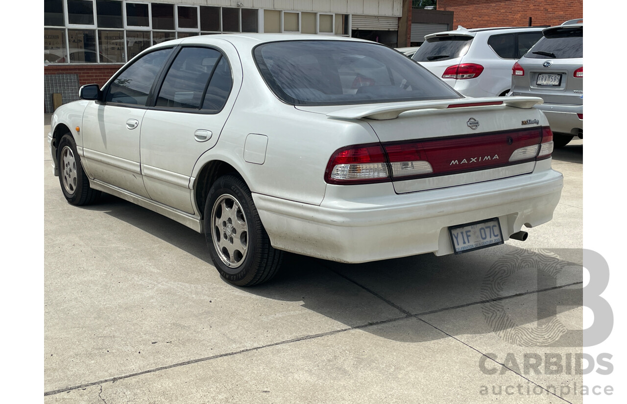 3/1999 Nissan Maxima 30S Touring A32 4d Sedan White 3.0L