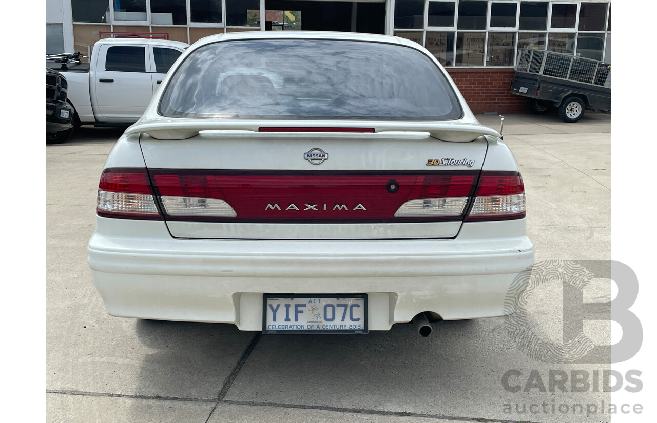 3/1999 Nissan Maxima 30S Touring A32 4d Sedan White 3.0L