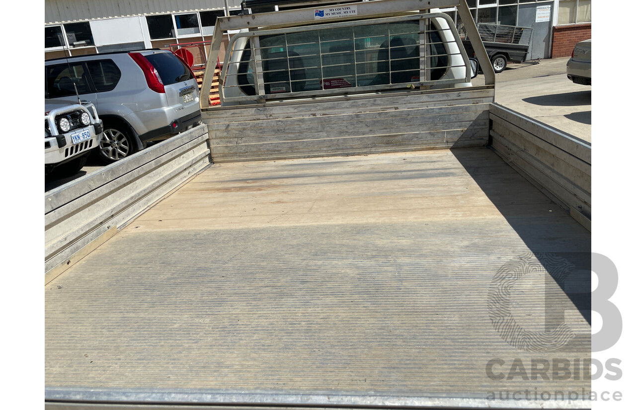 8/2007 Mitsubishi Triton GLX (4x4) ML C/Chas White 3.2L