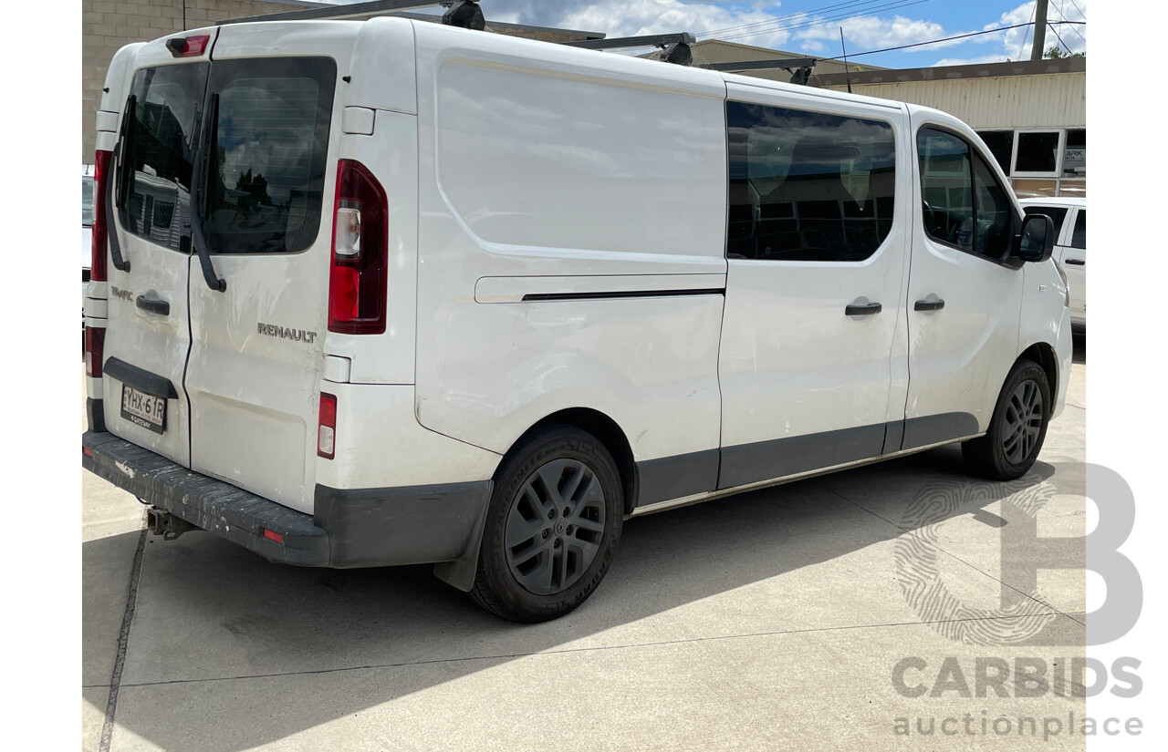 12/2017 Renault Trafic LWB X82 4d Van White 1.6L