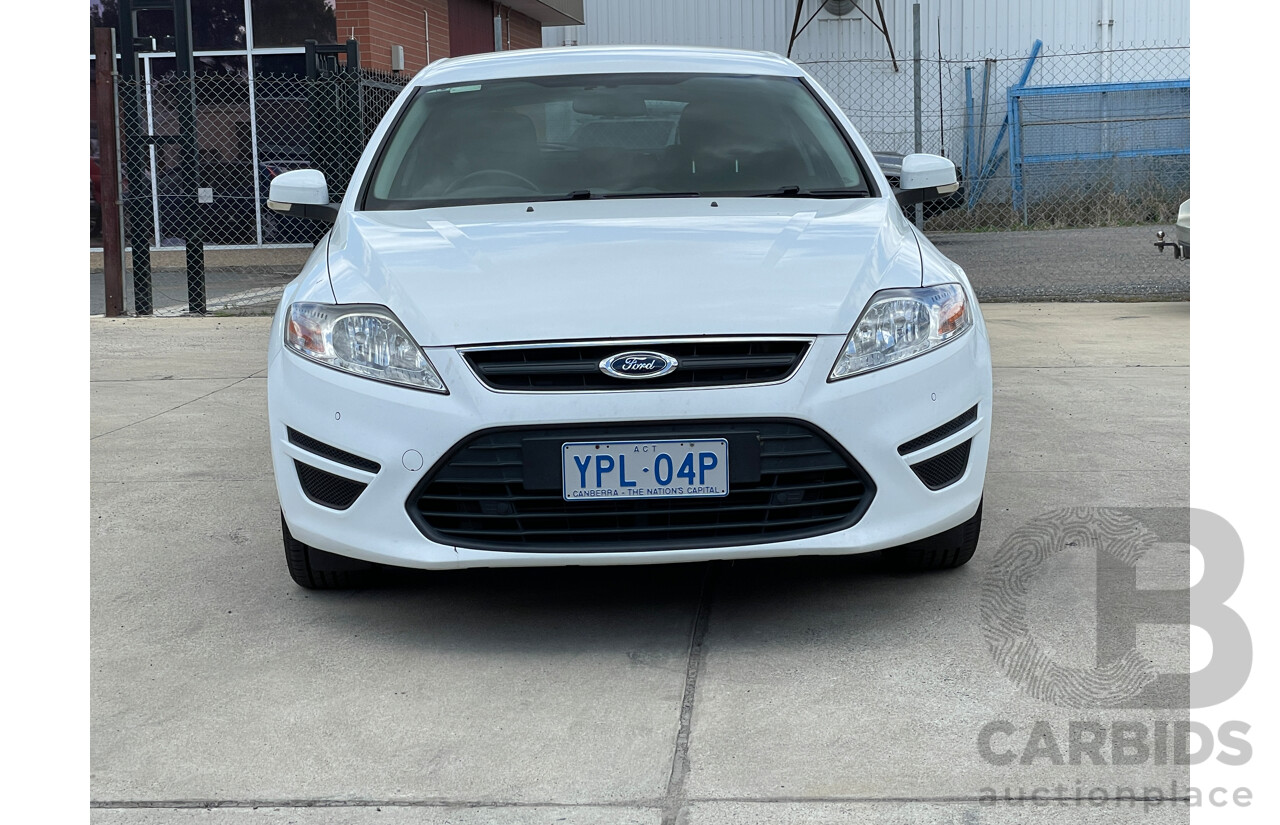 2/2014 Ford Mondeo LX TDCi MC 5d Hatchback White 2.0L