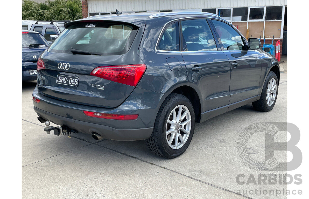 8/2010 Audi Q5 3.0 TDI Quattro 8R MY10 4d Wagon Grey 3.0L