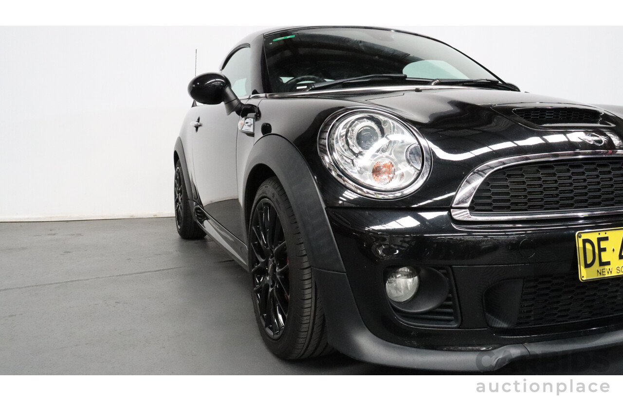 1/2012 Mini Cooper JCW R56 2d Coupe Black 1.6L Turbo