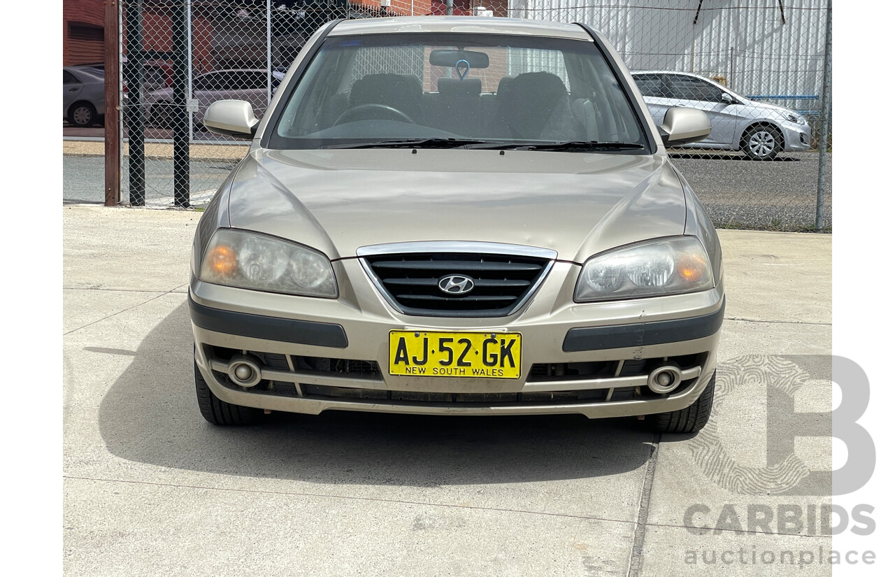 2/2006 Hyundai Elantra 2.0 HVT XD 05 UPGRADE 4d Sedan Beige 2.0L