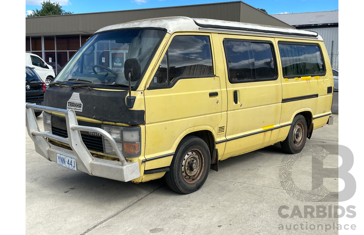 1/1984 Toyota Hiace YH61 4d Trakka Camper Van Yellow 2.0