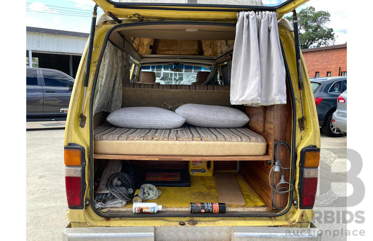 1/1984 Toyota Hiace YH61 4d Trakka Camper Van Yellow 2.0