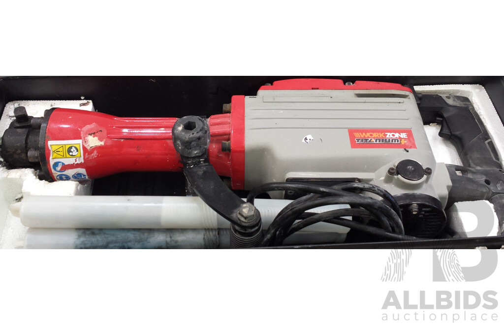 Workzone Titanium 1600 Watt Electric Demolition Hammer