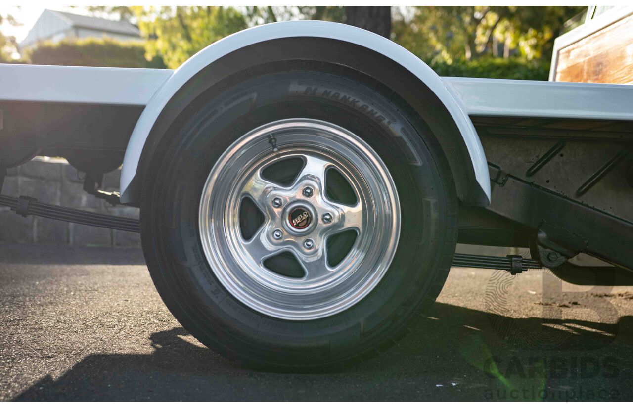 2/1974 Holden HQ 1 Tonne Tray Back White 5.0L V8