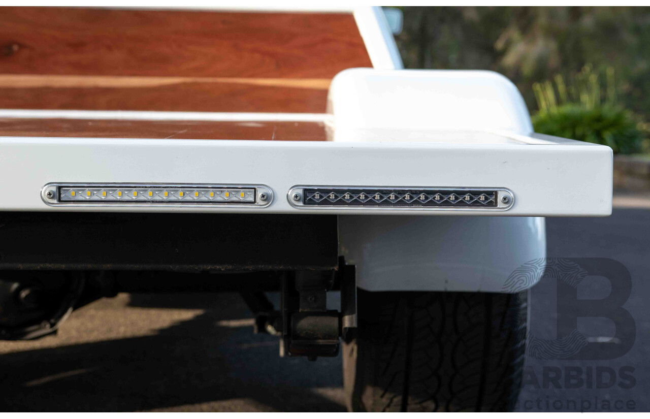 2/1974 Holden HQ 1 Tonne Tray Back White 5.0L V8