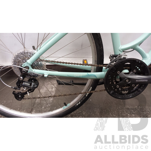 Giant Cypress LX W 27 Speed Hybrid Bike
