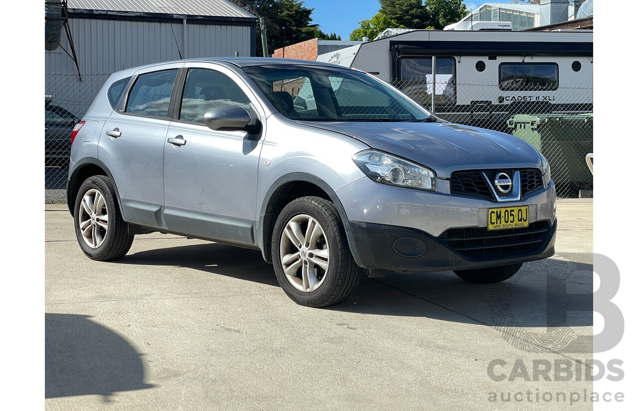 10/2013 Nissan Dualis ST (4x2) J10 MY13 4d Wagon Grey 2.0L