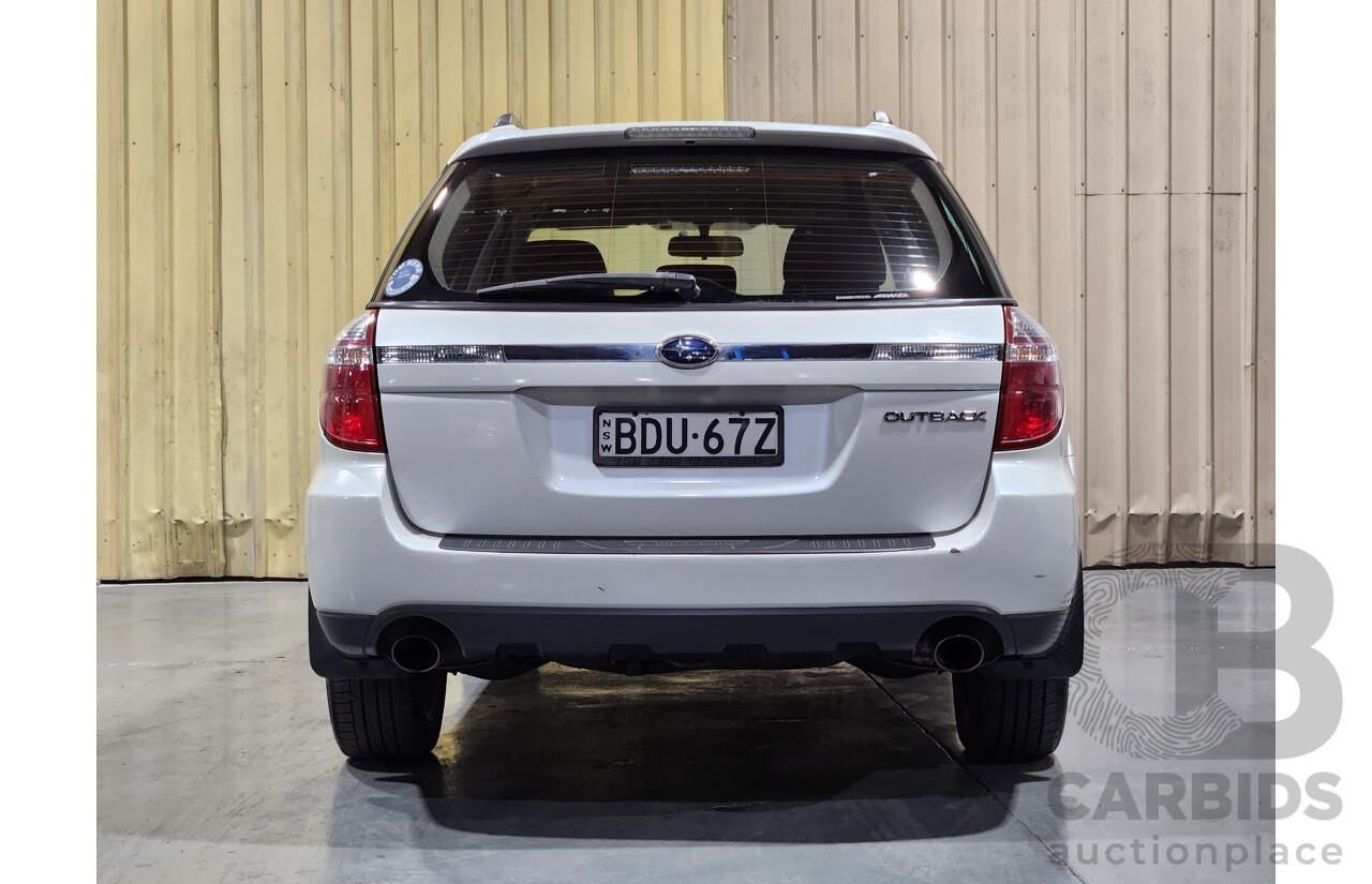 9/2007 Subaru Outback 2.5i MY07 4d Wagon Pearl White 2.5L