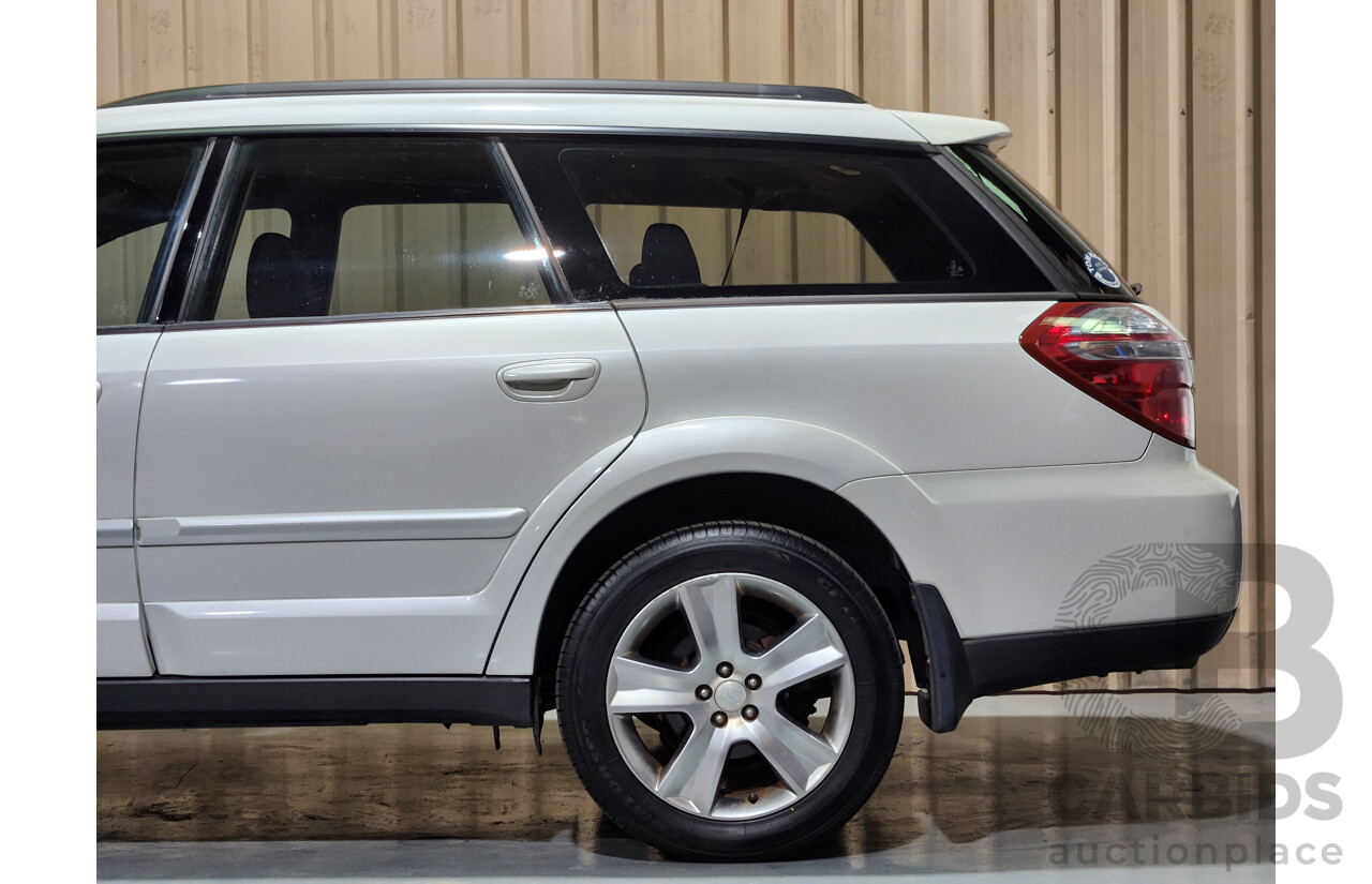 9/2007 Subaru Outback 2.5i MY07 4d Wagon Pearl White 2.5L