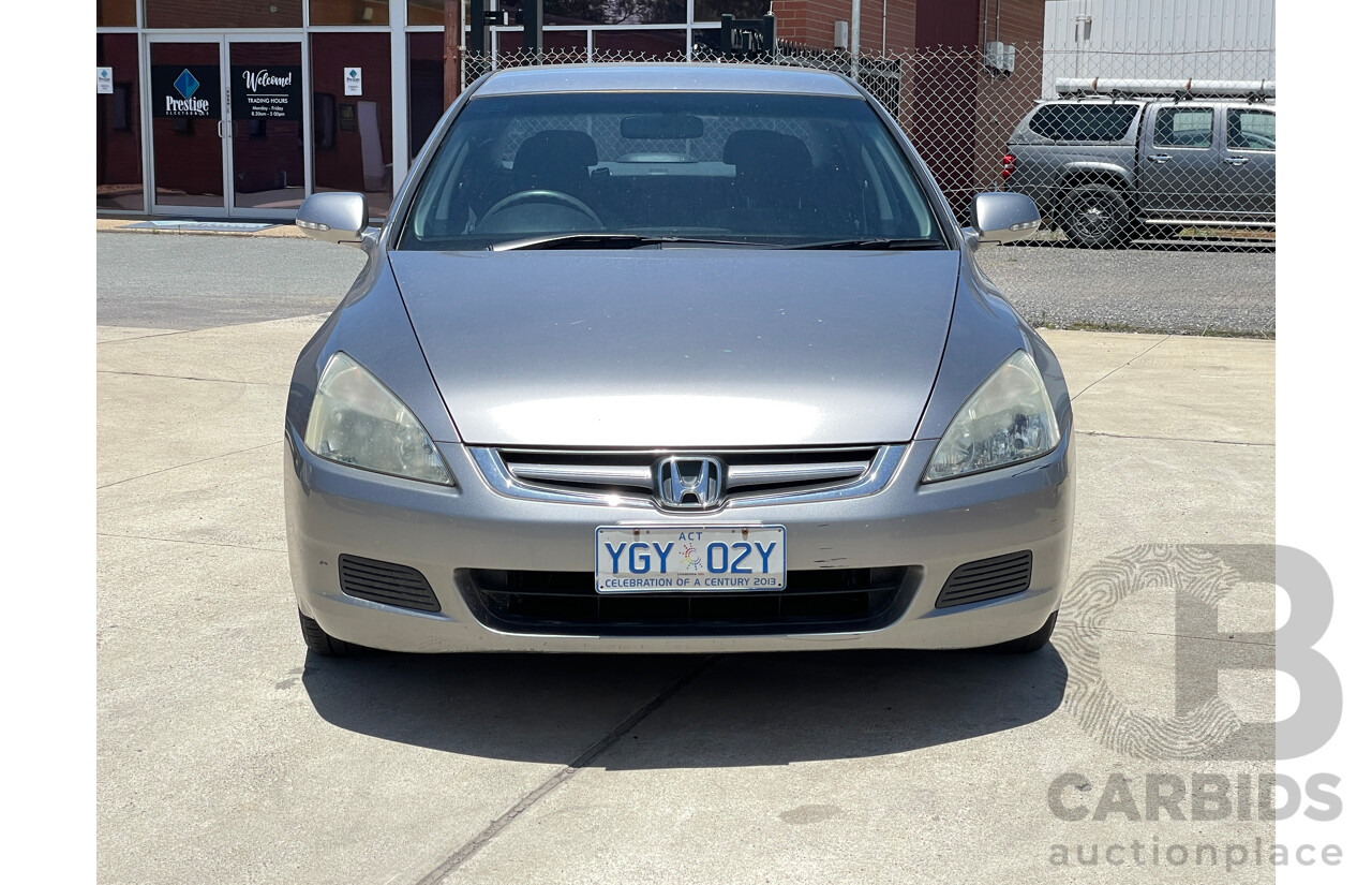 10/2005 Honda Accord V6 40 4d Sedan Silver 3.0L