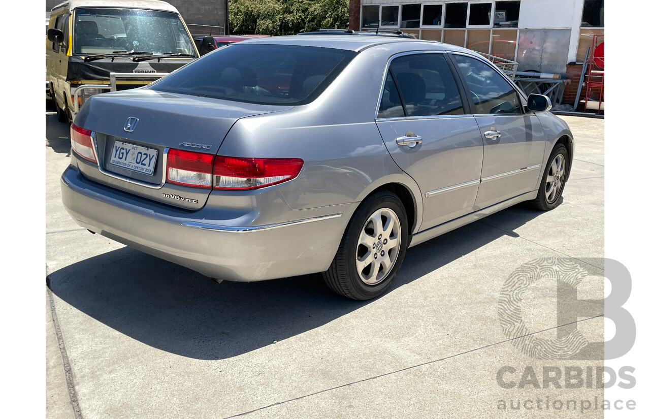 10/2005 Honda Accord V6 40 4d Sedan Silver 3.0L