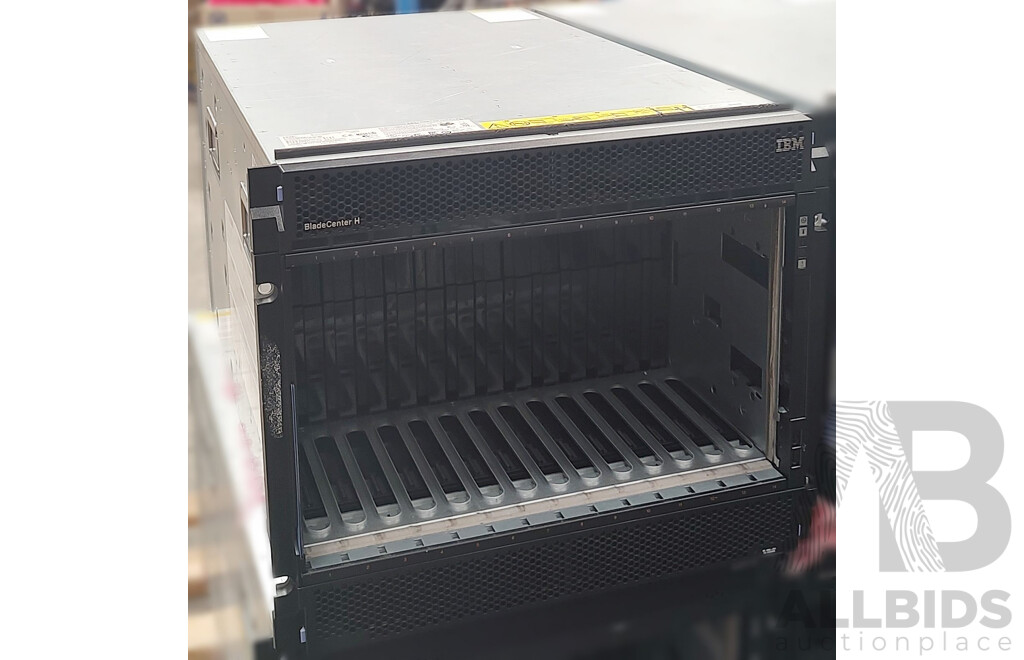 IBM (HC1) Server Chassis