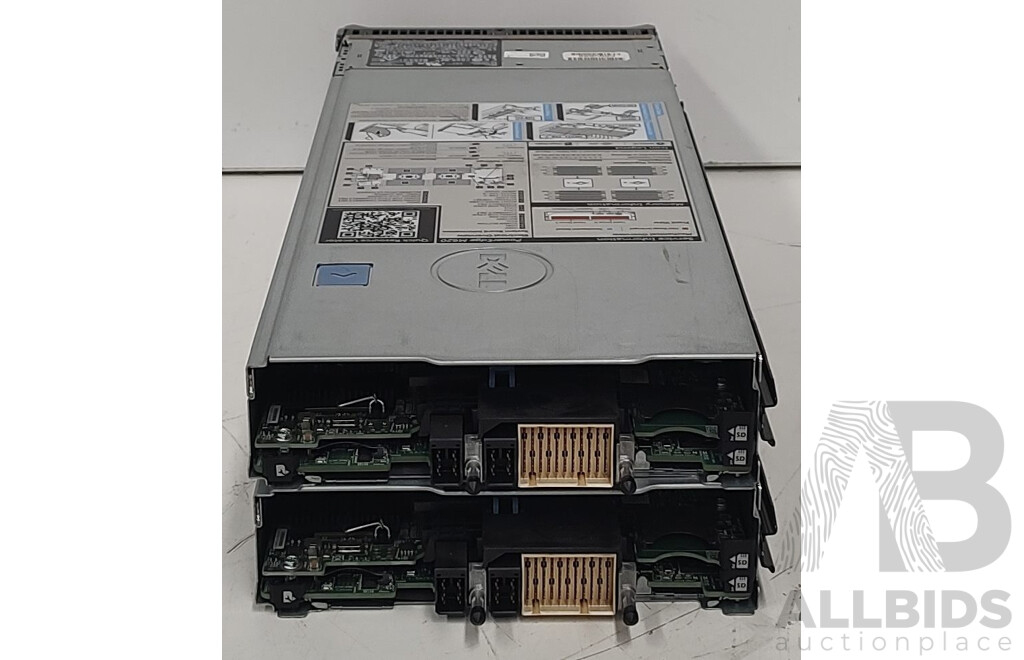 Dell PowerEdge M620 Dual Intel Xeon (E5-2650L V2) 1.7GHz-2.1GHz 10-Core CPU Blade Server - Lot of Two