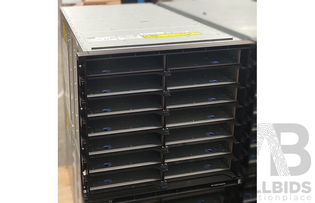 Lenovo (8721 HC2) Server Chassis
