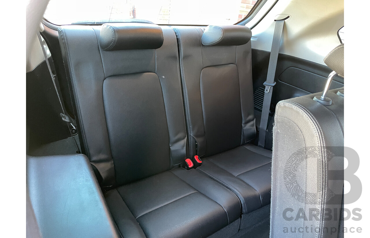 11/2016 Holden Captiva 7 LTZ (awd) CG MY15 4d Wagon Red 3.0L