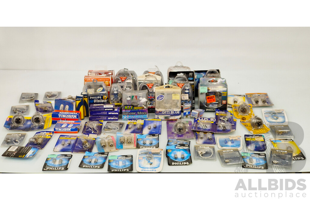 Various Brands Assorted Car Lighting Equipment Halogen Globes , Headlight Bulbs , Lamps