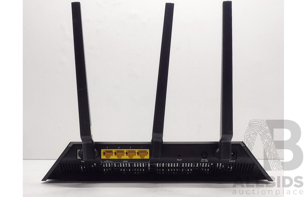 NetGear (D7000v2) NightHawk AC1900 Smart Wi-Fi Router